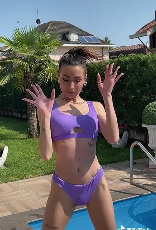 3. Sexy Martina Picardi in Purple Bikini