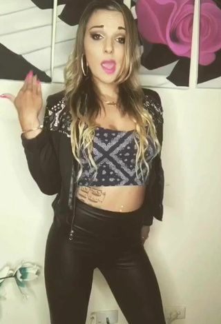 Sexy Erika Finta in Crop Top