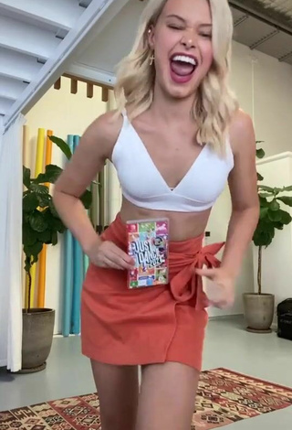 1. Sexy Rory Eliza in White Crop Top
