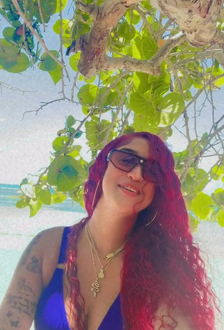 Wonderful Jenny Camacho Shows Cleavage in Bikini Top at the Beach