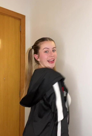 3. Hottie Judith Arias Shows Cleavage in White Crop Top