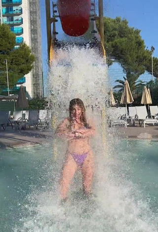 3. Sexy Judith Arias Shows Cleavage in Bikini at the Pool