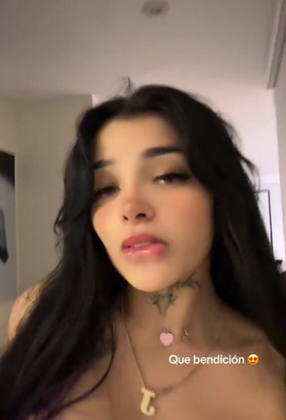 3. Beautiful Karely Ruiz Shows Cleavage