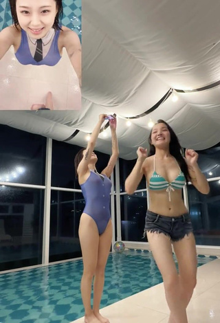 3. Sweetie Yu Baek-hap Shows Cleavage in Striped Bikini Top