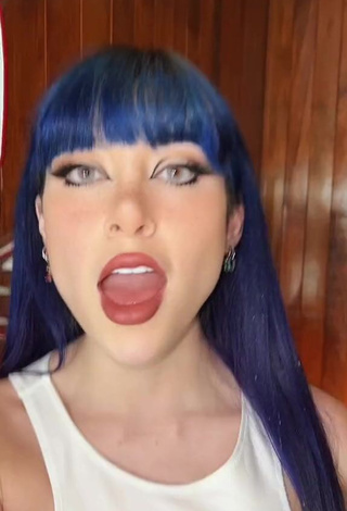 3. Dazzling Legna Hernández Shows Cleavage without Bra