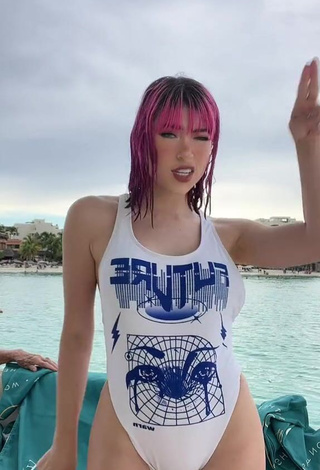 6. Hot Legna Hernández Shows Cleavage in Swimsuit