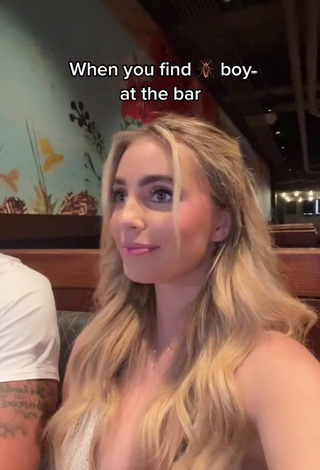 2. Amazing Lexi Hensler Shows Cleavage