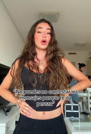 Breathtaking Lola Moreno Marco Shows Cleavage in Black Crop Top
