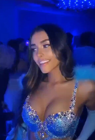 4. Cute Madison Beer Shows Cleavage in Dress