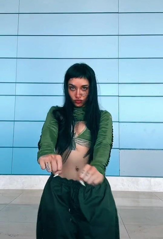 4. Sweet Maria Becerra Shows Cleavage in Cute Crop Top