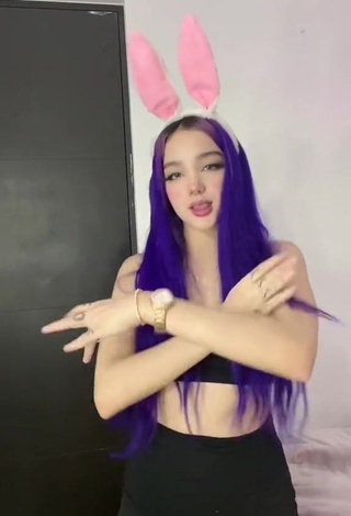 6. Hot Mariana Ayala Shows Cosplay
