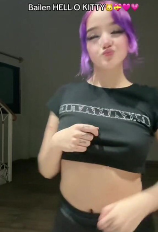 Sweet Mariana Ayala in Cute Crop Top