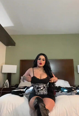 Beautiful Marlene Santana Shows Cleavage in Sexy Dress