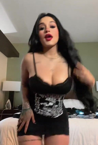 3. Beautiful Marlene Santana Shows Cleavage in Sexy Dress