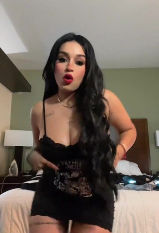 4. Beautiful Marlene Santana Shows Cleavage in Sexy Dress