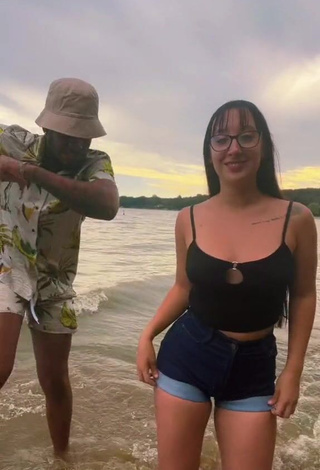 Sweet [мужчина]@miketoks Shows Cleavage in Cute Black Crop Top at the Beach