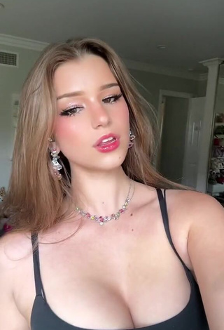 2. Brooke Monk Demonstrates Alluring Cleavage