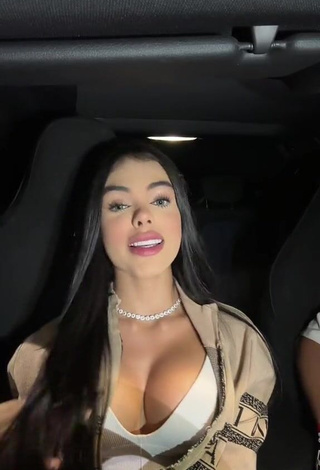 priv_mav Demonstrates Fine Cleavage in a Car
