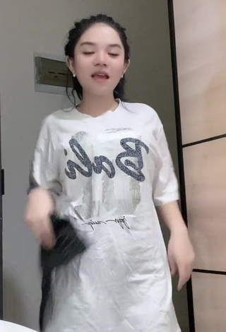 5. Cute Soibah Dee in Top