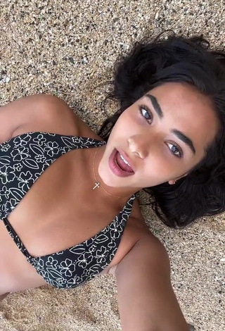 Attractive Sienna Mae Gomez Shows Cleavage in Bikini at the Beach