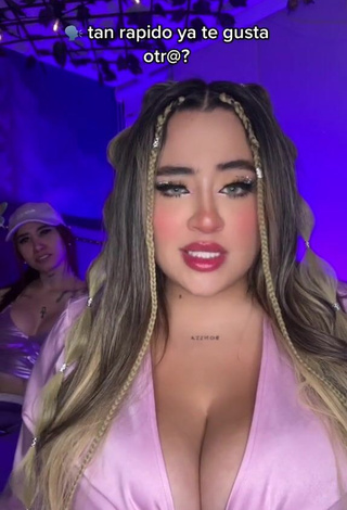 5. Maleja Rodriguez Shows Cleavage in Cute Pink Crop Top