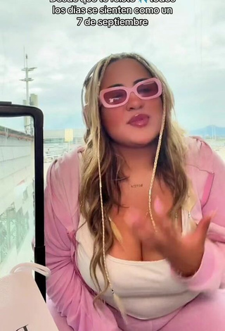 Beautiful Maleja Rodriguez Shows Cleavage