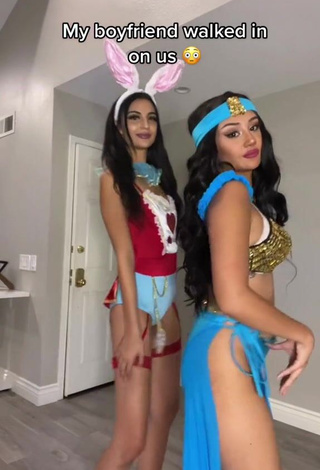 5. Sweetie Star Abelar Shows Cosplay