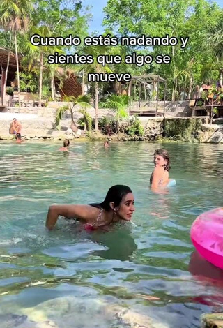 3. Tammy Parra Shows Cleavage in Seductive Red Bikini Top