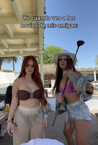 3. Wonderful Tammy Parra Shows Cleavage in Pink Bikini Top