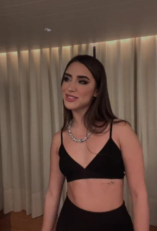 Cute Tammy Parra Shows Cleavage in Black Bra