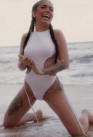 4. Really Cute Mirella xbadmix Shows Nipples at the Beach