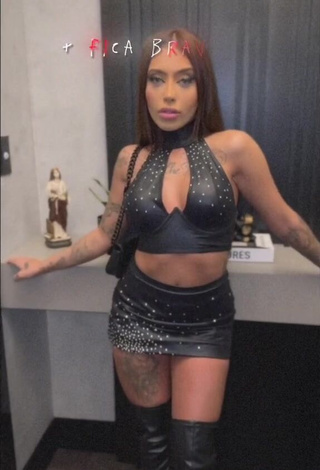 Mirella xbadmix Shows Cleavage in Alluring Crop Top
