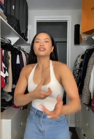 4. Sexy Sarah Magusara in White Top