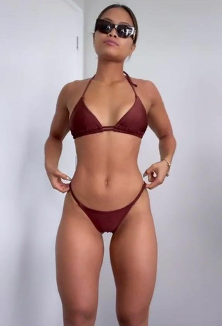 Beautiful Sarah Magusara in Sexy Bikini