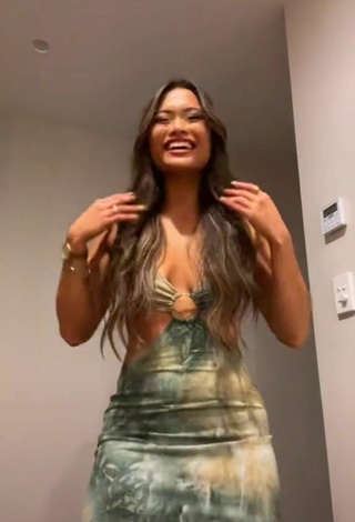 1. Sexy Sarah Magusara in Dress