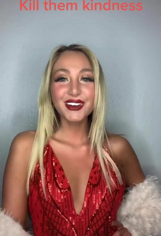 4. Sexy Taylor Scott in Red Top