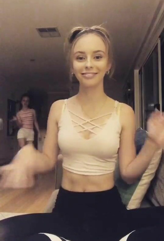 5. Sexy Thatsleah in White Crop Top