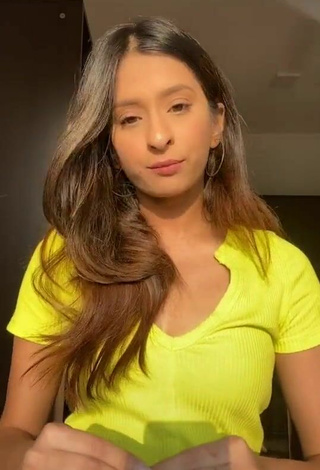Sexy Unnati Malharkar in Yellow Top