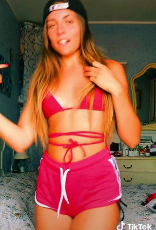 5. Sexy Vanessa Ticalli in Pink Bikini Top
