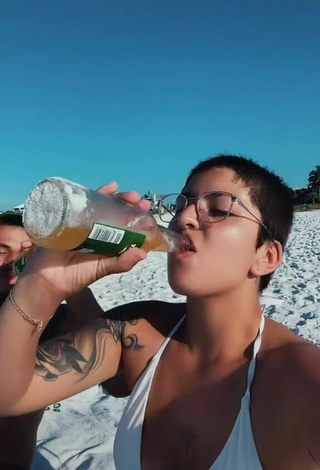 2. Sexy Thalya Rodriguez in White Bikini Top at the Beach