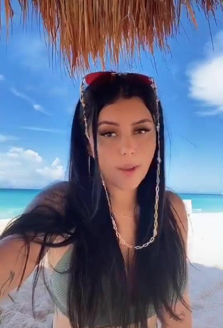 5. Sexy Fernanda Ortega Shows Big Butt at the Beach