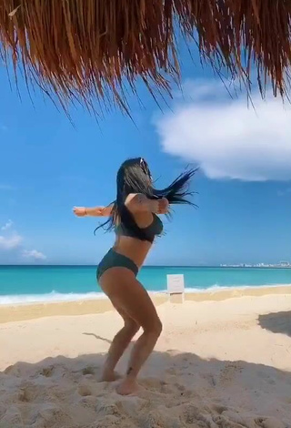 4. Seductive Fernanda Ortega in Olive Bikini at the Beach