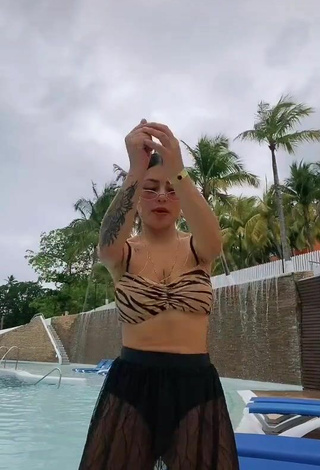 5. Cute Fernanda Ortega in Zebra Bikini Top at the Swimming Pool