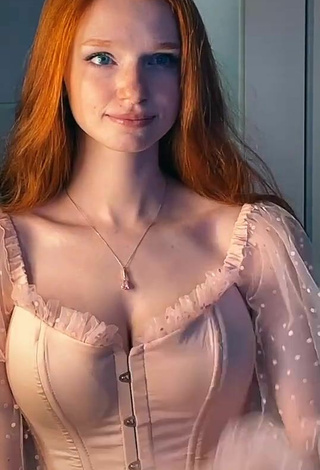 2. Sexy FOXY in Pink Corset