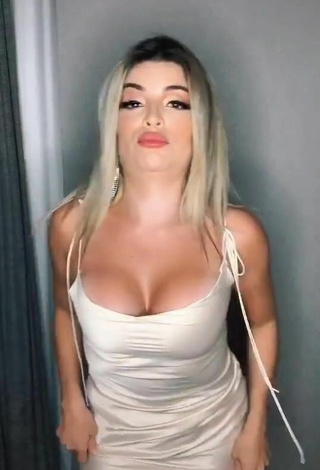 Hot GKAY Shows Cleavage in White Dress