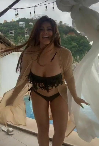 3. Sweetie Aracely Ordaz Campos in Black Bikini at the Swimming Pool