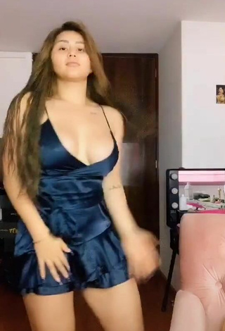 3. Cute Aracely Ordaz Campos Shows Cleavage in Blue Dress