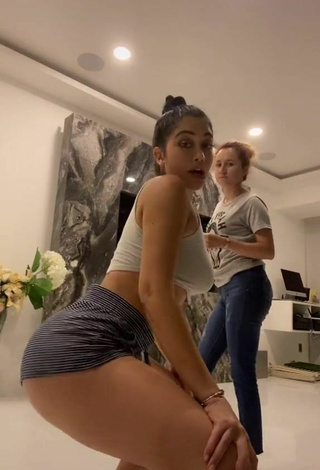 1. Sexy Jailyne Ojeda Ochoa in Grey Crop Top and Bouncing Tits