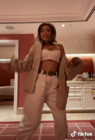 4. Sexy Jelai Andres in White Crop Top