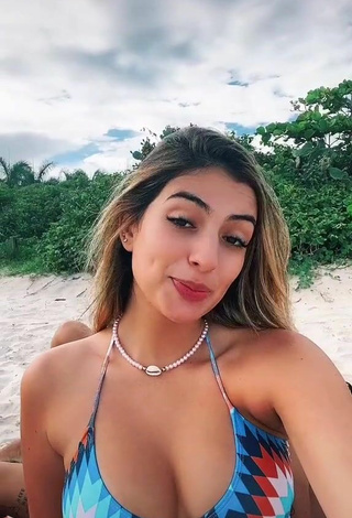 2. Hot Júlia Puzzuoli Shows Cleavage in Bikini Top at the Beach